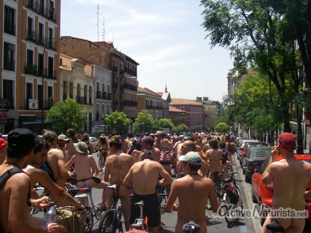 Ciclonudista 0002 WNBR Madrid 2009