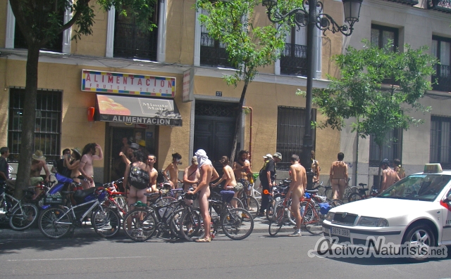 Ciclonudista 0005 WNBR Madrid 2009